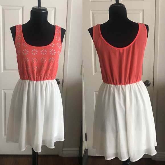 Spring & Summer Dress - Picture 1 of 3